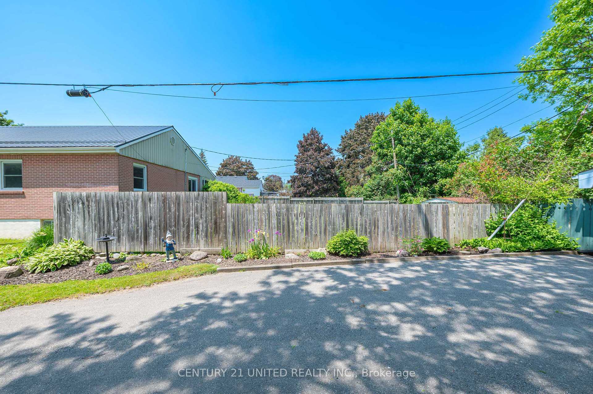 Photo de la propriété: 798 Nicholls Place ON K9H 5T5
