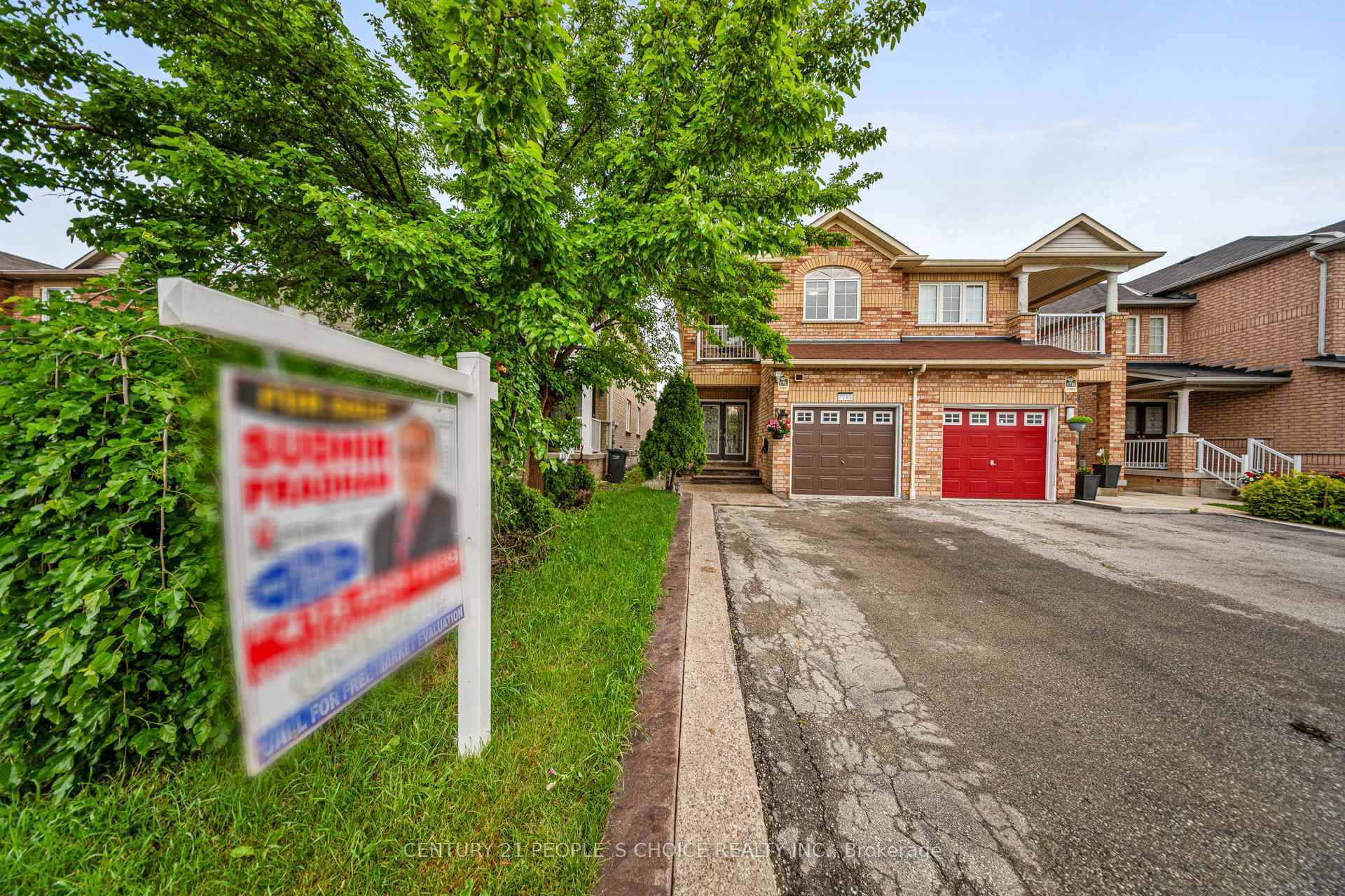 Photo de la propriété: 7095 Village Walk ON L5W 1X5