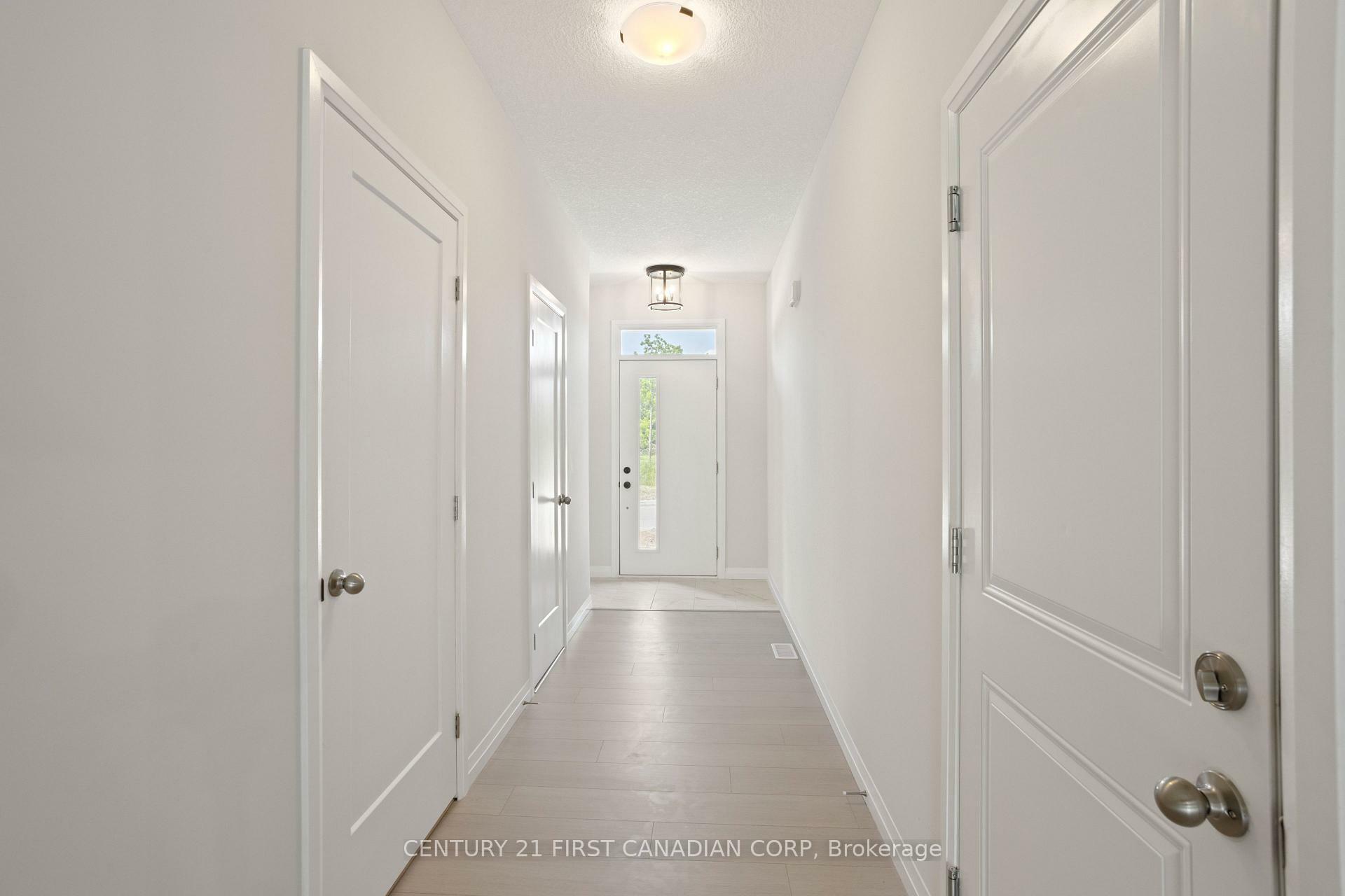Photo de la propriété: 6941 Heathwoods Avenue ON N6P 1H3