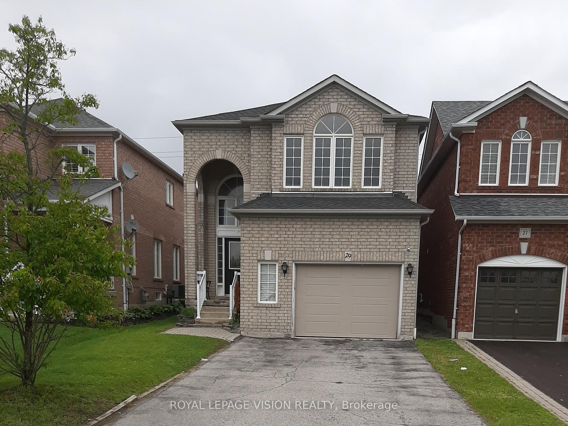 Property Photo: 29 Tracey Court ON L1R 3R3