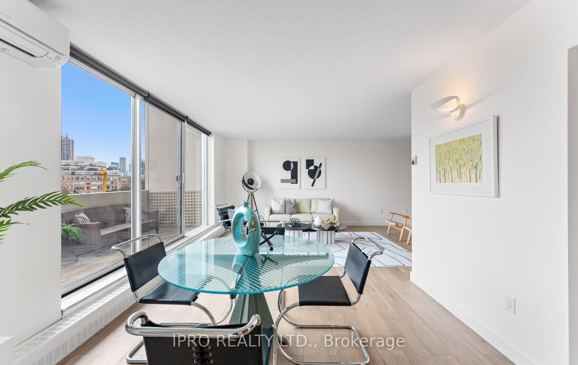 Property Photo: 60 Southport Street 414 ON M6S 3N4