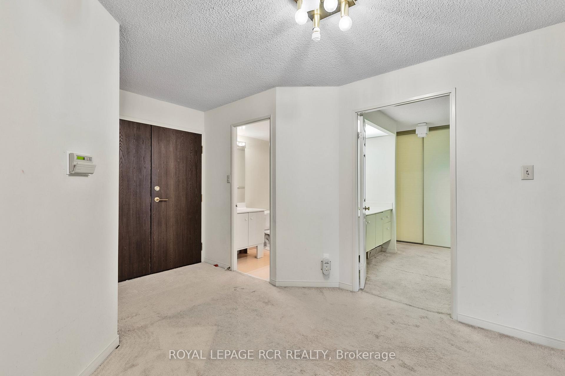 Property Photo: 195 St Patrick Street 603 ON M5T 2Y8