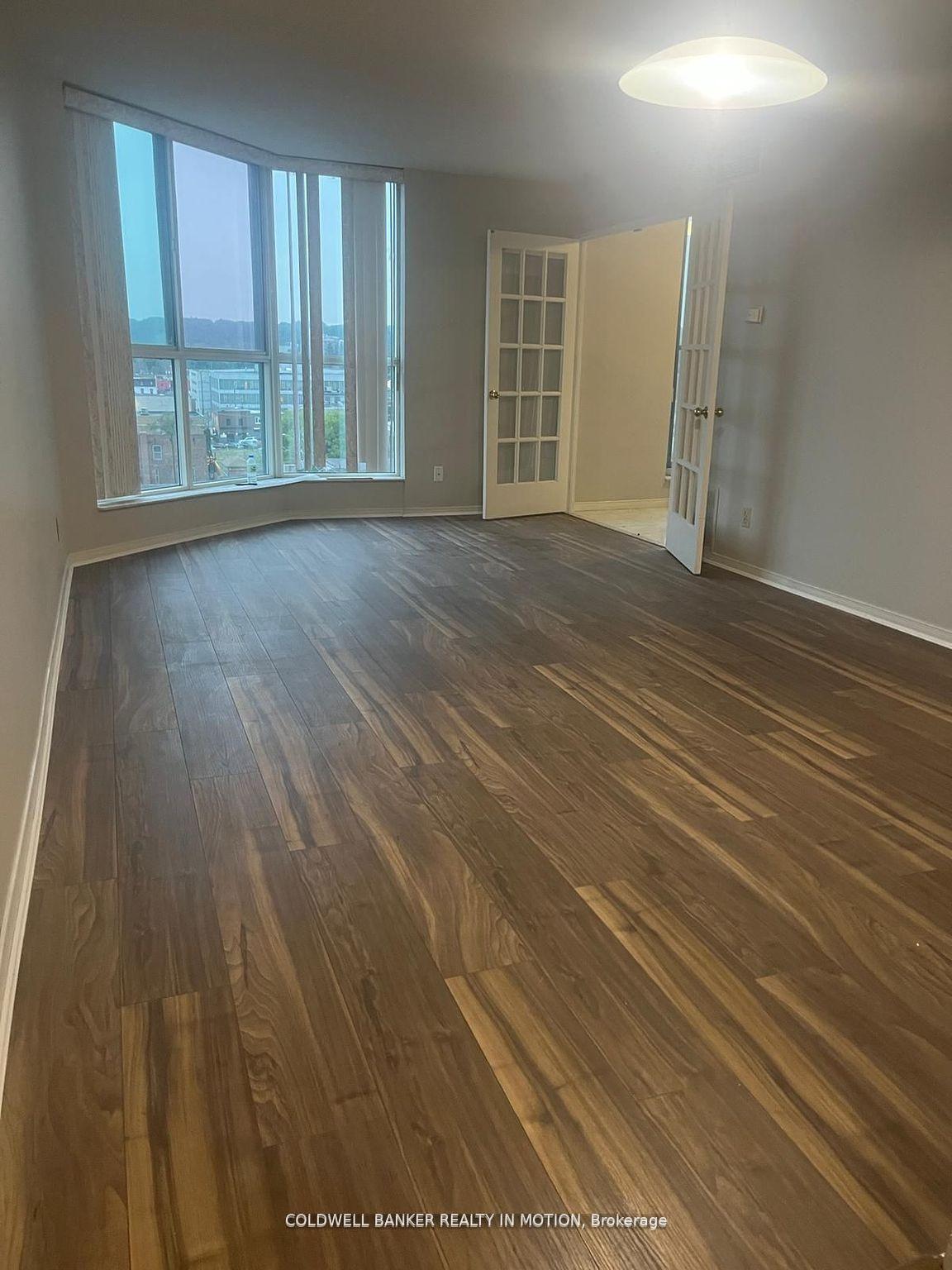 Property Photo: 140 Dunlop Street E 803 ON L4M 1B1