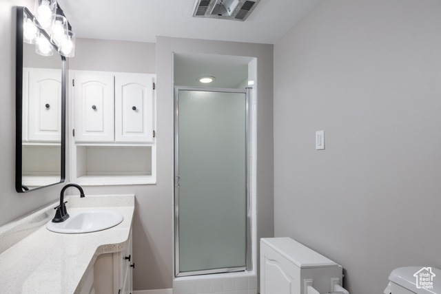 Property Photo: 3427 S Fleetwood Dr UT 84109