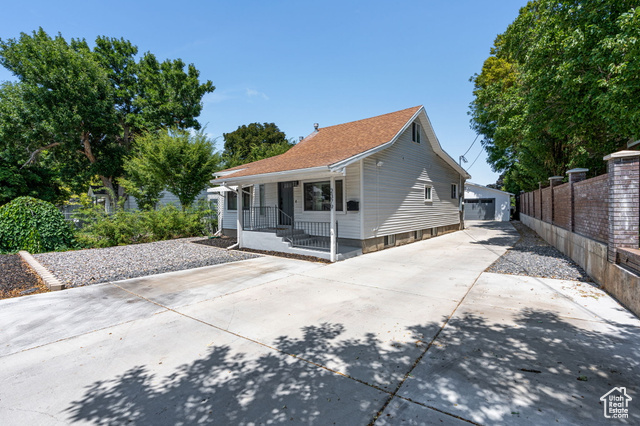Property Photo: 2379 E 3225 S UT 84109