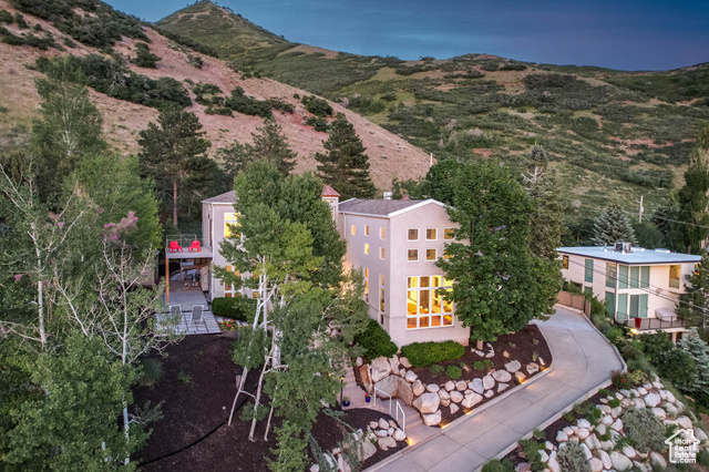 Property Photo: 2093 S Lakeline Dr UT 84109