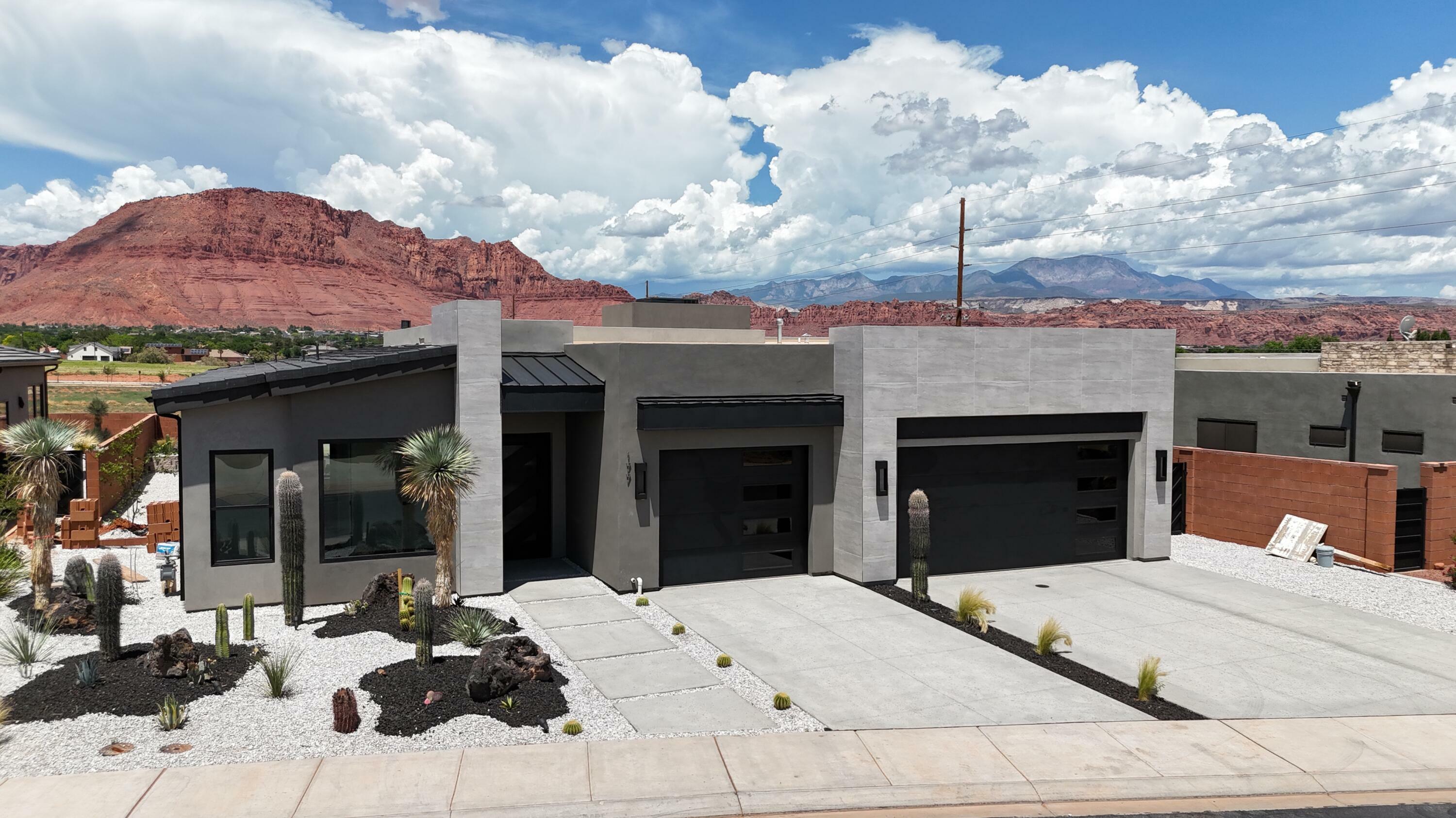Property Photo: 177 E Terrace Ln UT 84738