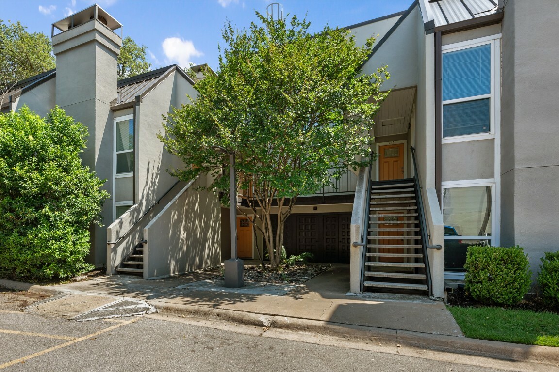 Property Photo: 935 La Posada Drive 243 TX 78752