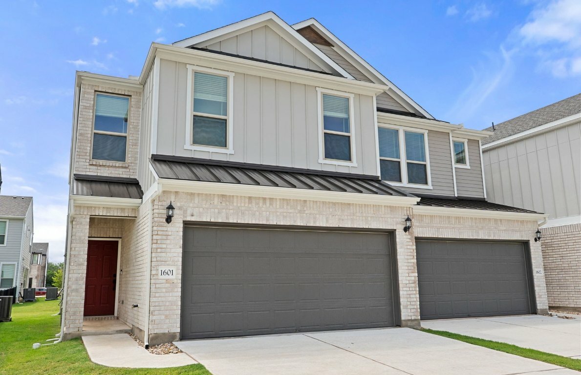 Property Photo: 2725 Woodall Drive 1601 TX 78613