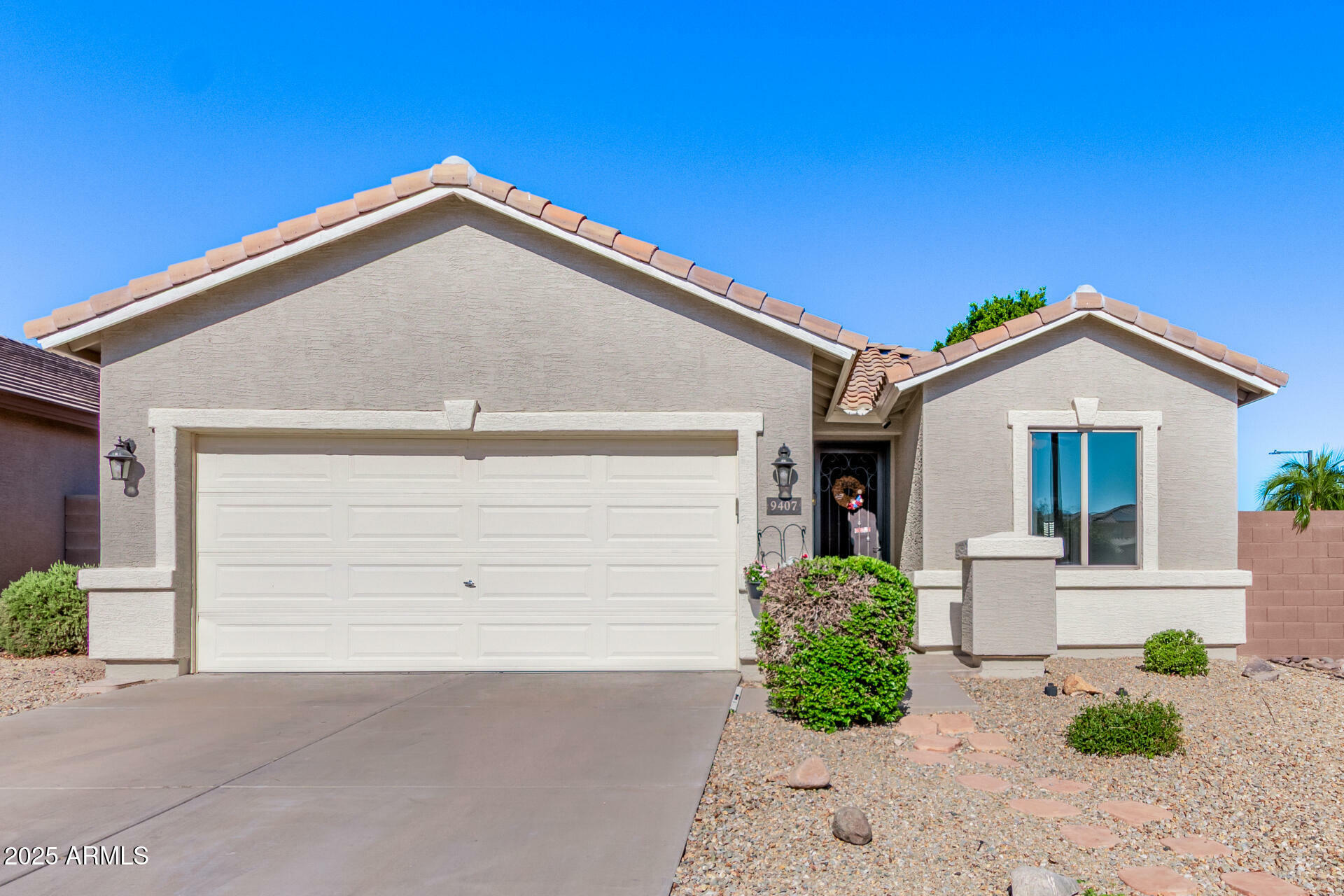 Property Photo:  9407 N 179th Lane  AZ 85355 