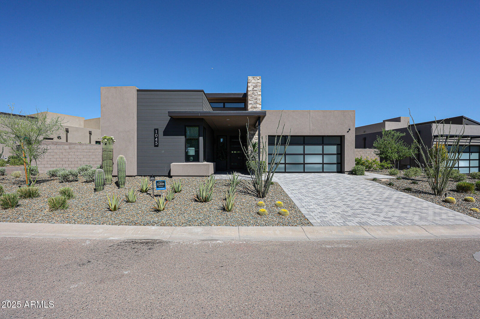 Property Photo:  37200 N Cave Creek Road 1045  AZ 85262