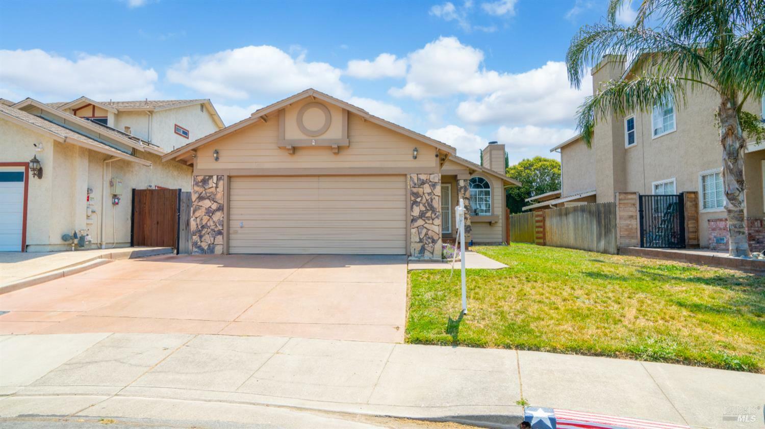 Property Photo: 371 Bottlebrush Court CA 94585