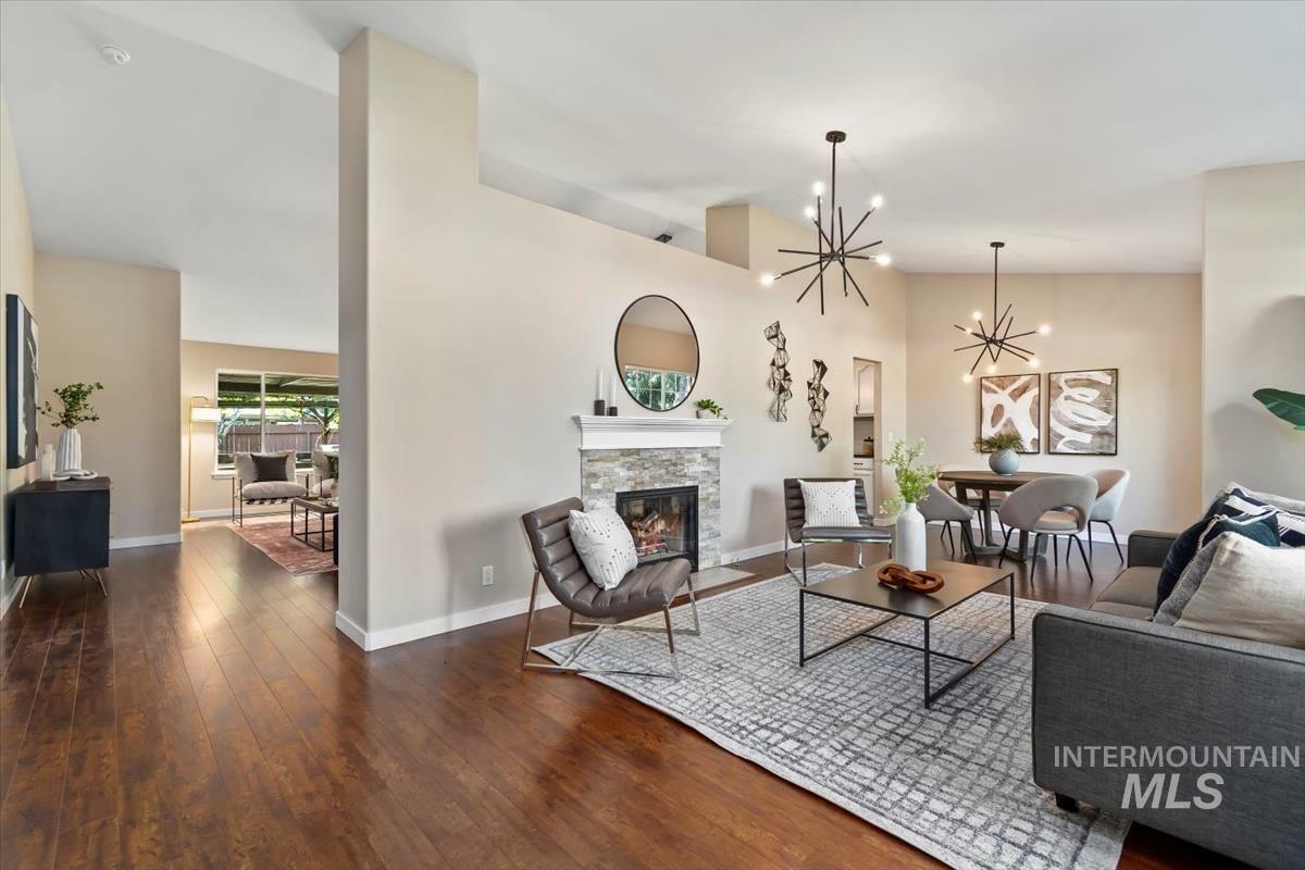 Property Photo: 6472 S Liveoak Place ID 83716