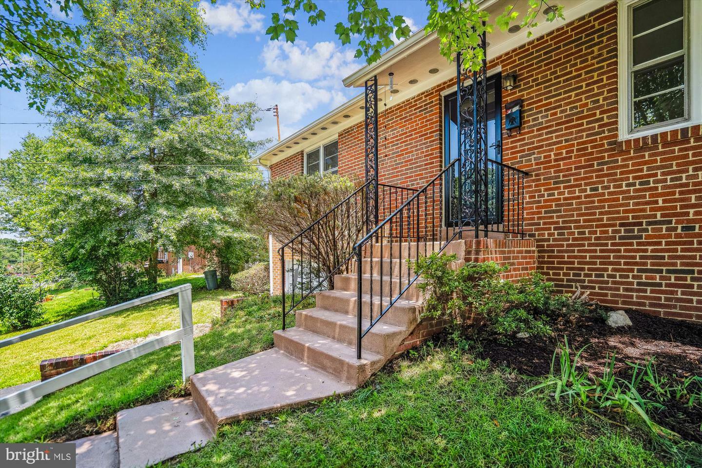 Property Photo: 119 Cree Drive MD 20745