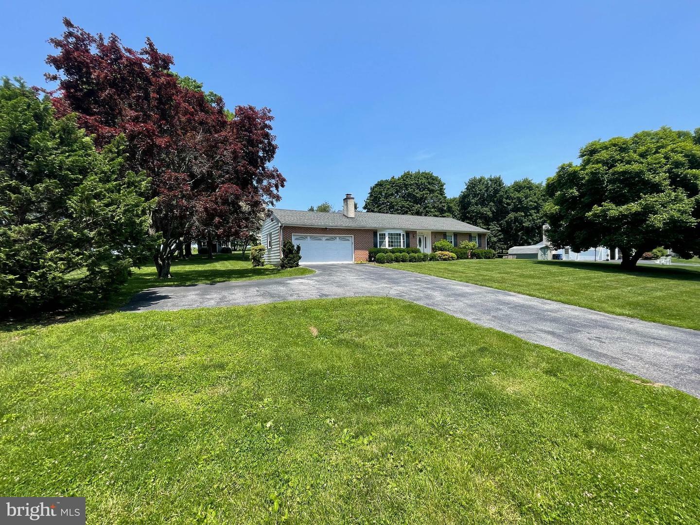 Property Photo: 120 Locust Knoll Road PA 19335