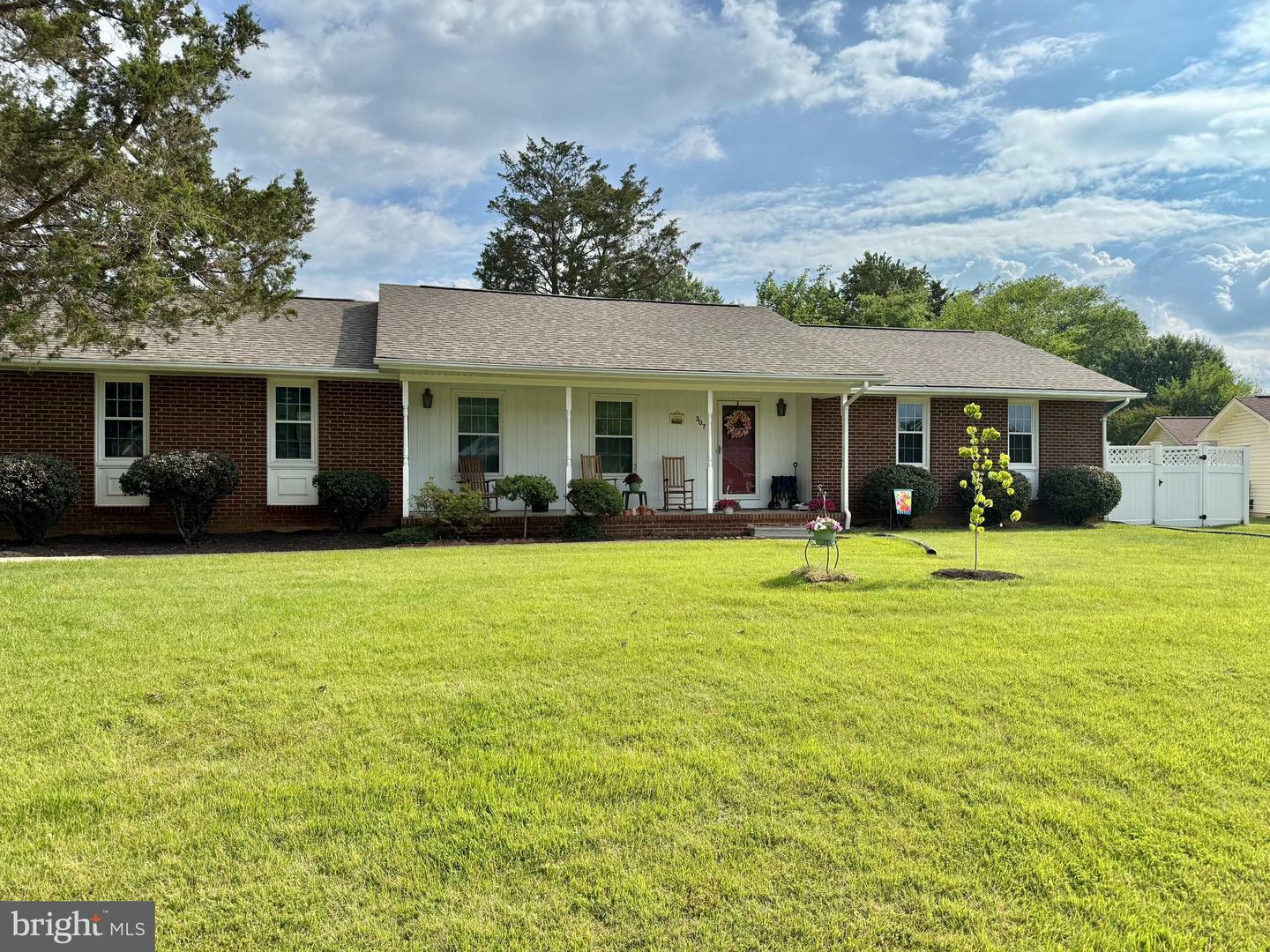 Property Photo: 307 Butternut Drive VA 22408
