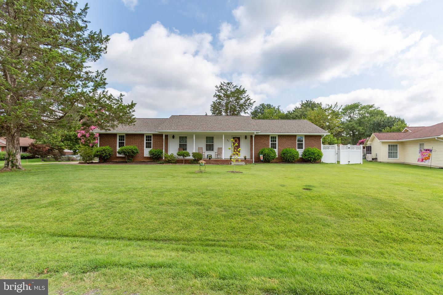 Property Photo: 307 Butternut Drive VA 22408