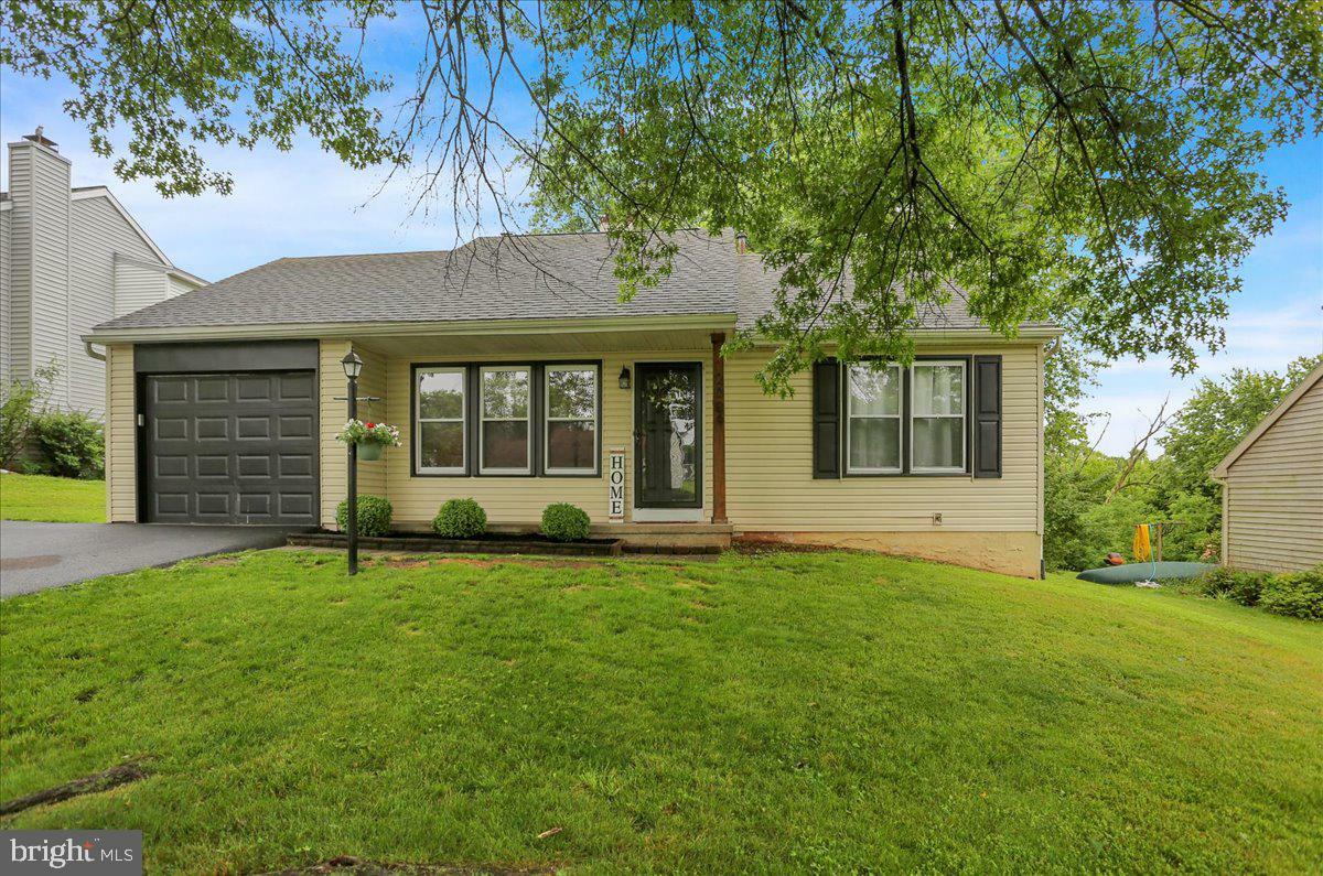 2009 Quail Hollow Drive  Reading PA 19606 photo