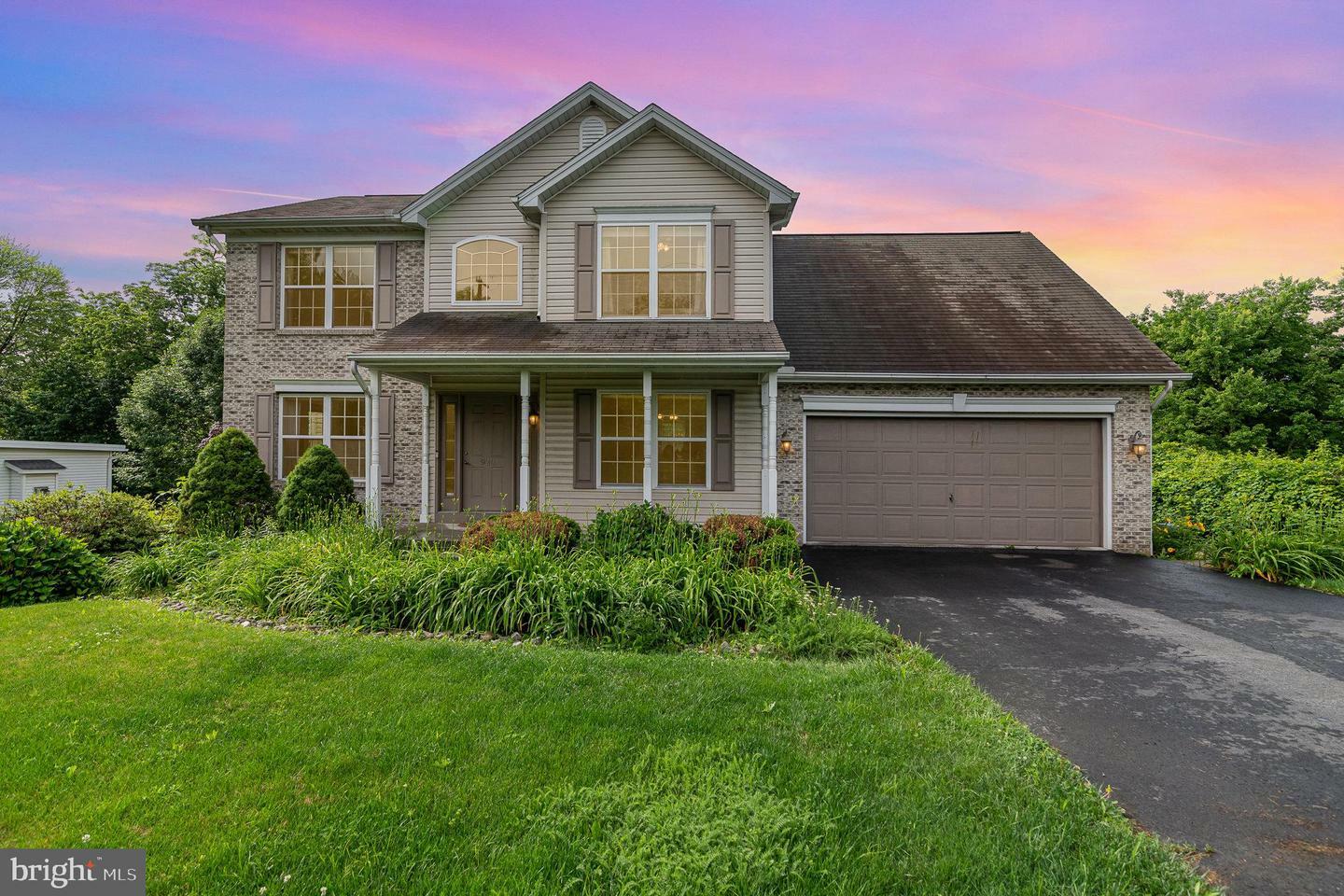 Property Photo: 920 Valley Road PA 17025