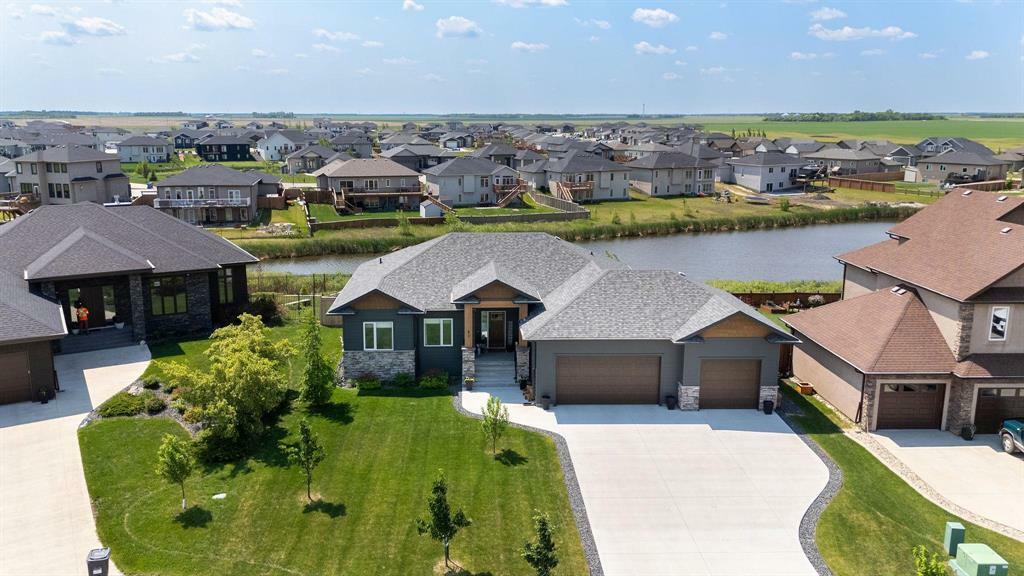 Property Photo: 411 Saint George Place MB R0A 0A1