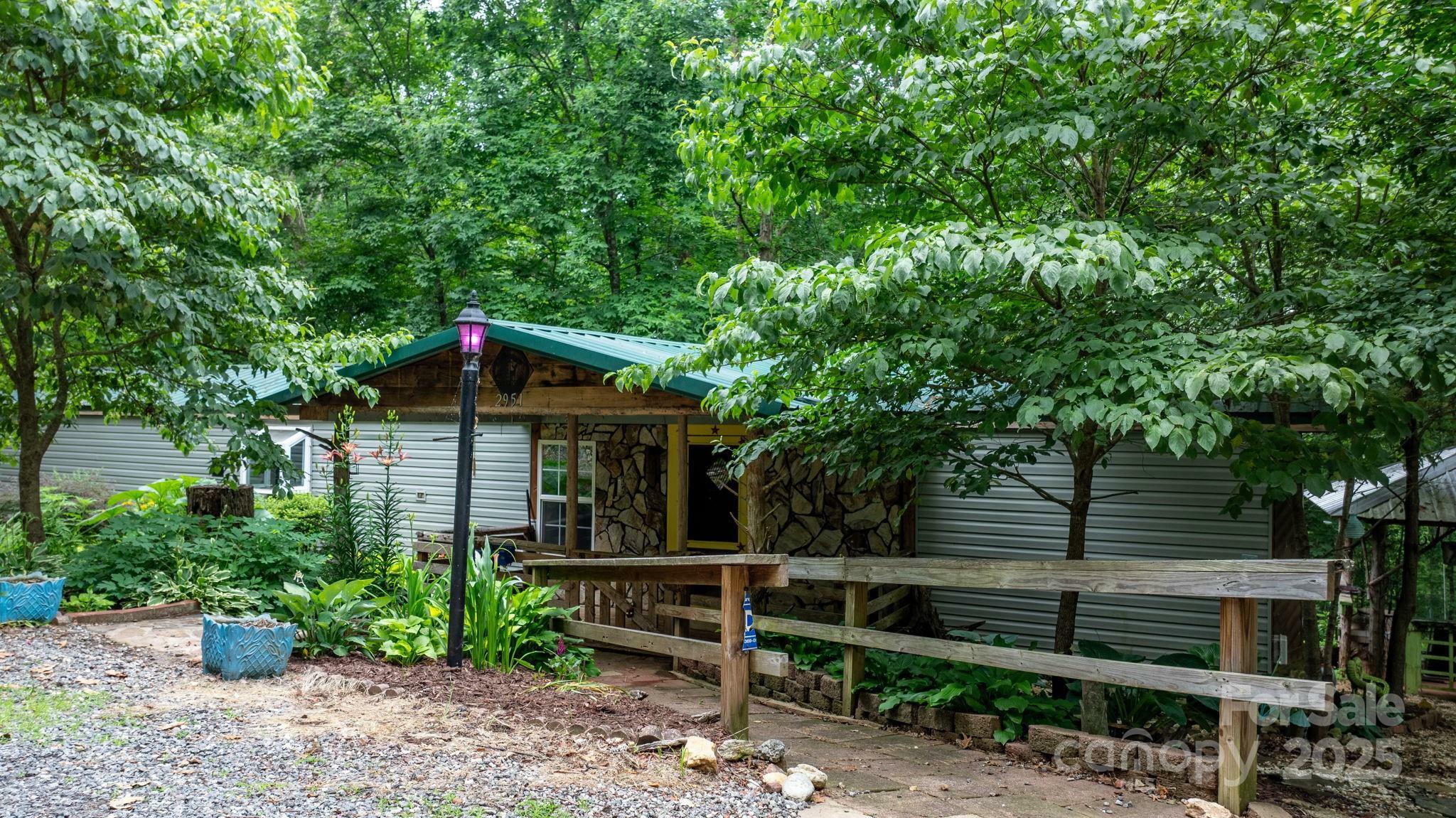Property Photo: 2951 Evergreen Trail NC 28168