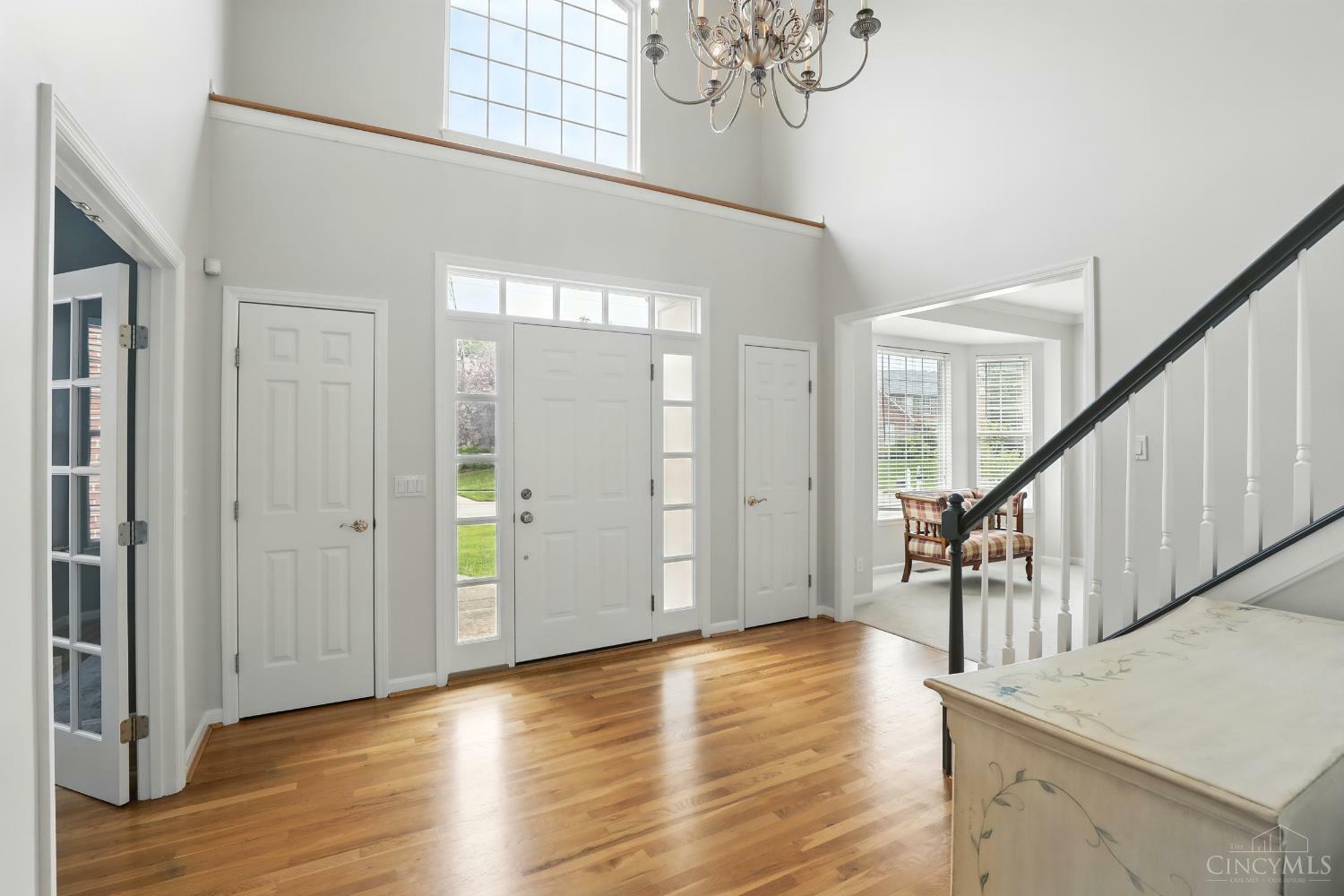 Property Photo: 2261 Endovalley Drive OH 45244
