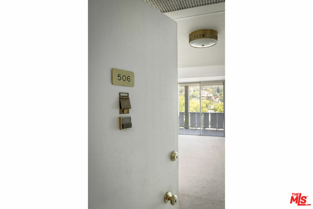 Property Photo: 4455 Los Feliz Blvd CA 90027