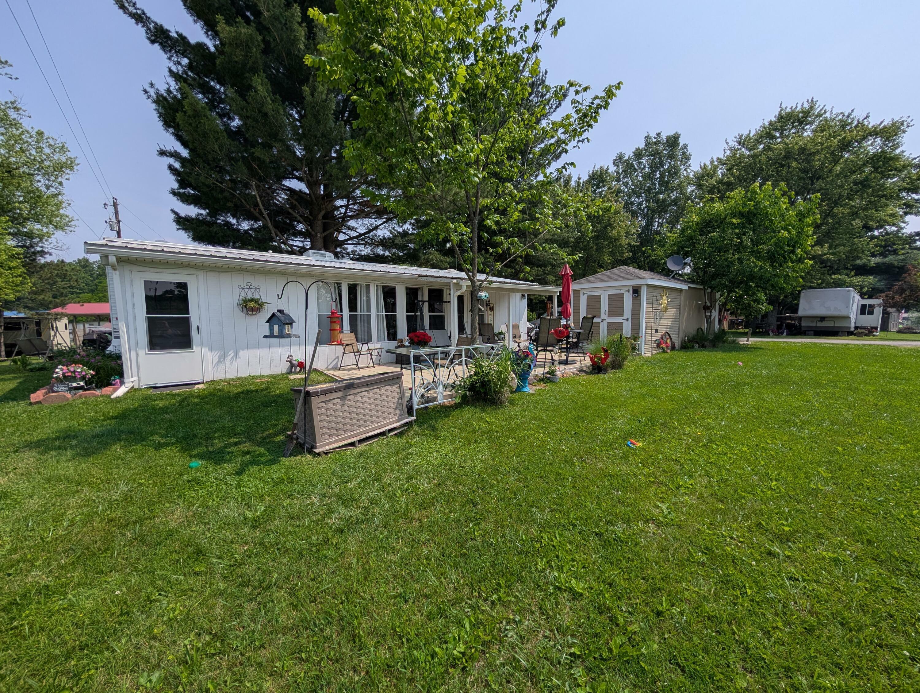 Property Photo: 7326 State Route 19 OH 43338