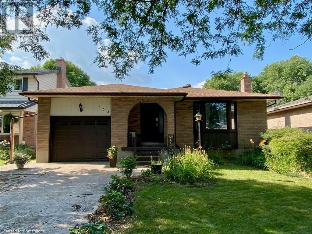 Property Photo: 159 Sunpoint Crescent #B ON N2V 1T9