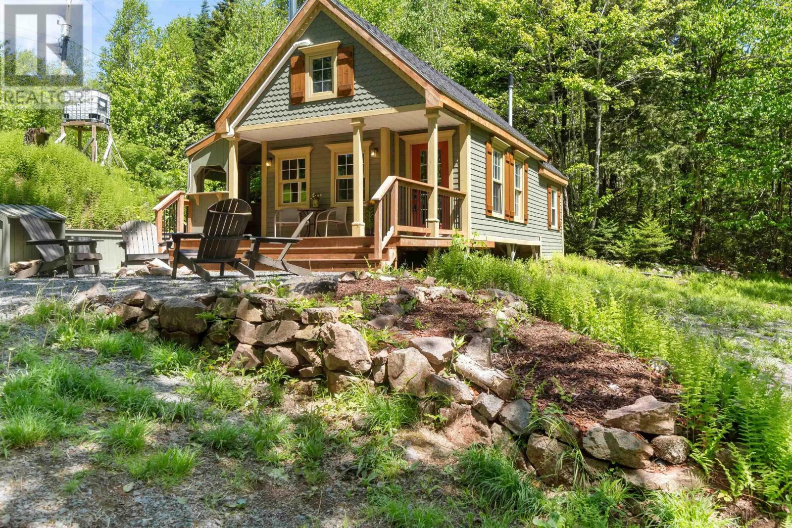 Photo de la propriété: 479 Armstrong Lake West Road NS B0N 2T0