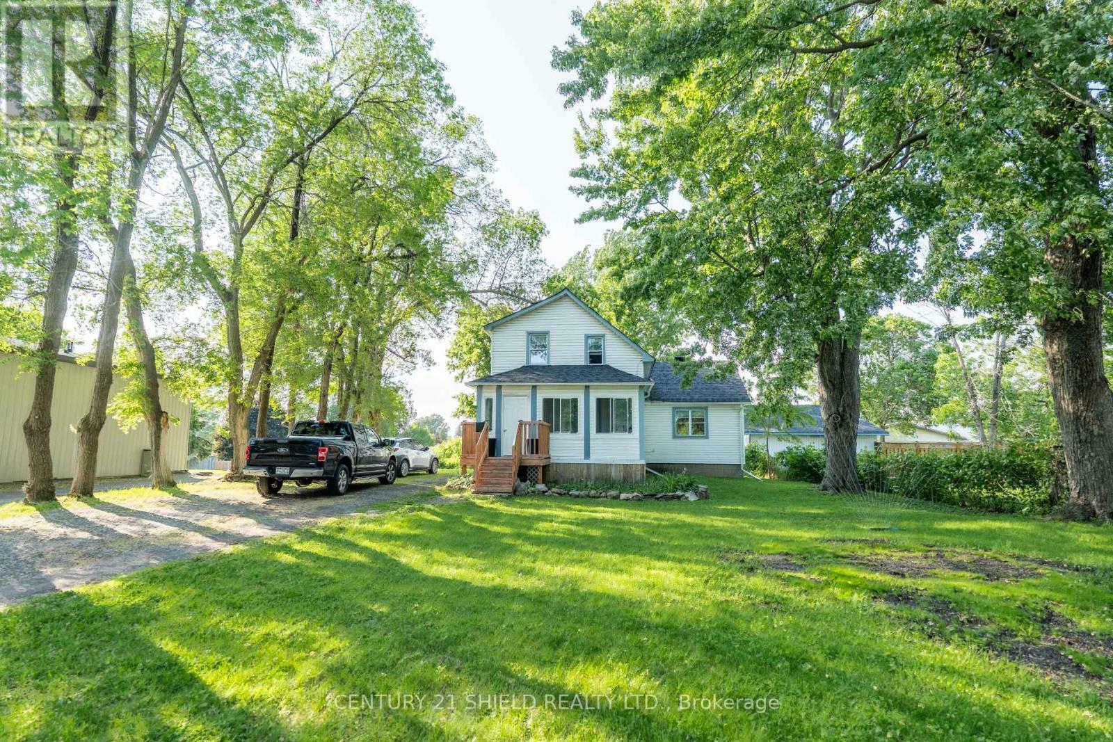 Photo de la propriété: 907 2nd Street West ON K6J 1H8