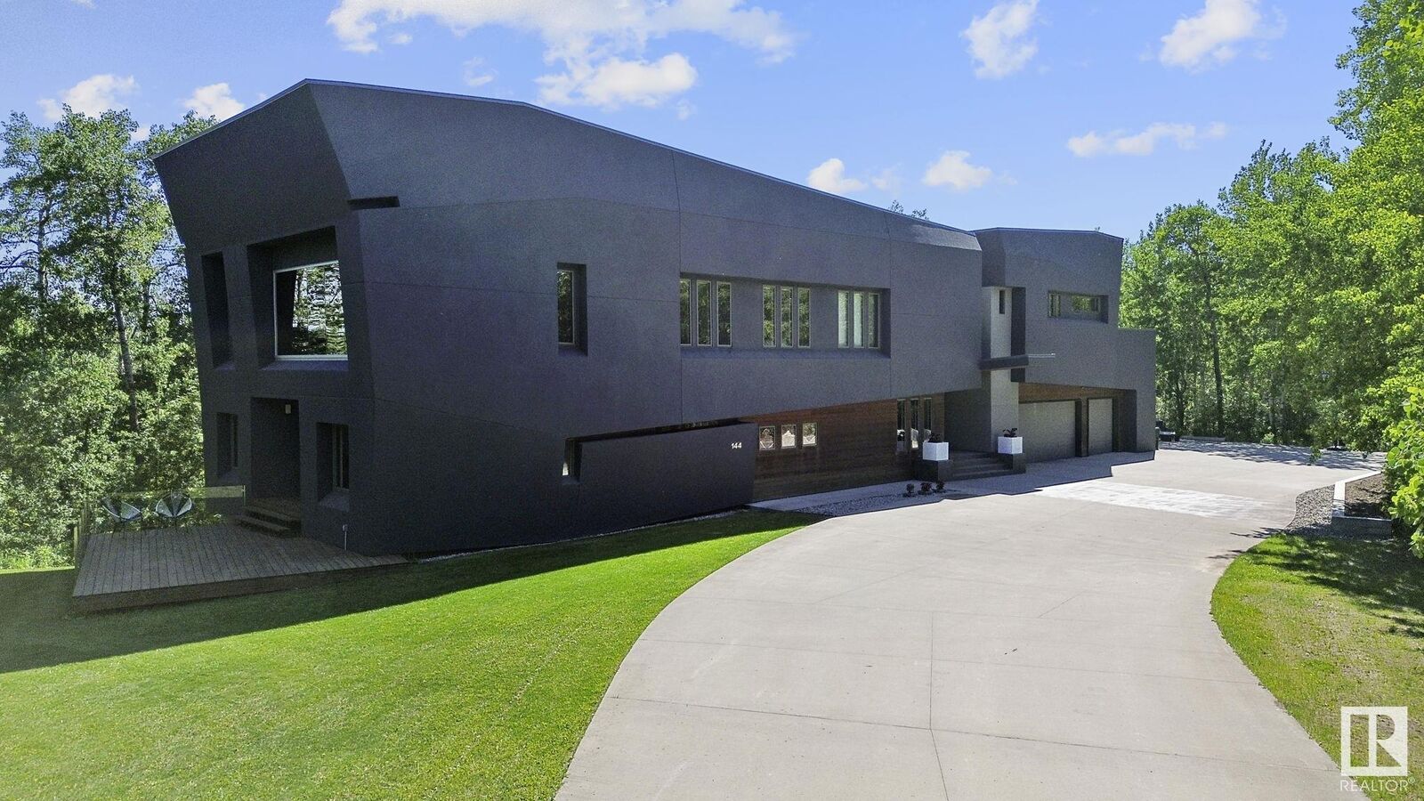 Property Photo:  52147 Rge Road 231 144  AB T8B 1A4 