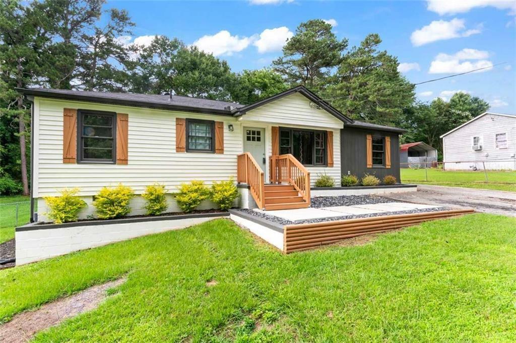 Property Photo: 1326 Stella Circle SW GA 30126