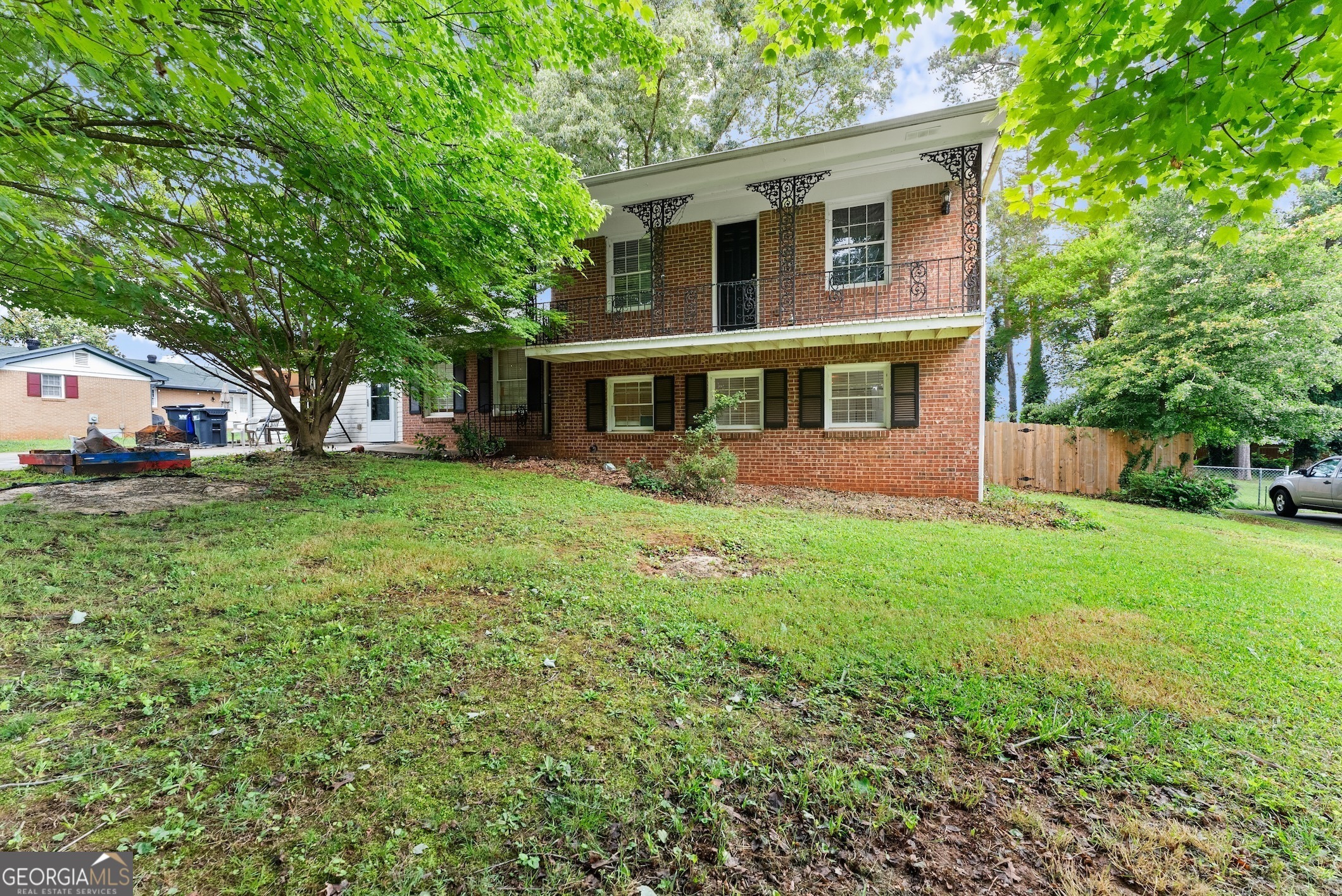 Property Photo: 2711 Bethesda Court NE GA 30044