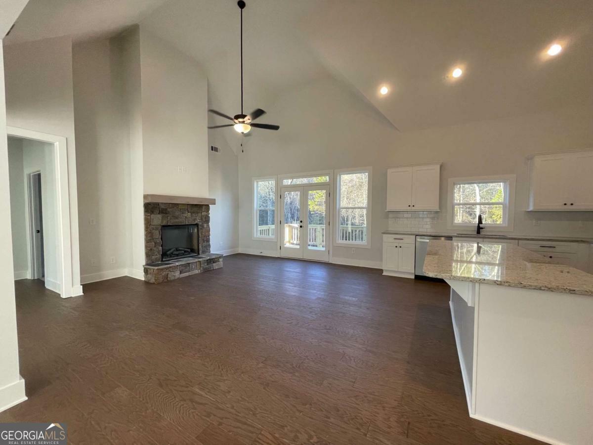 Property Photo: 3605 Garden Lakes Parkway NW GA 30165