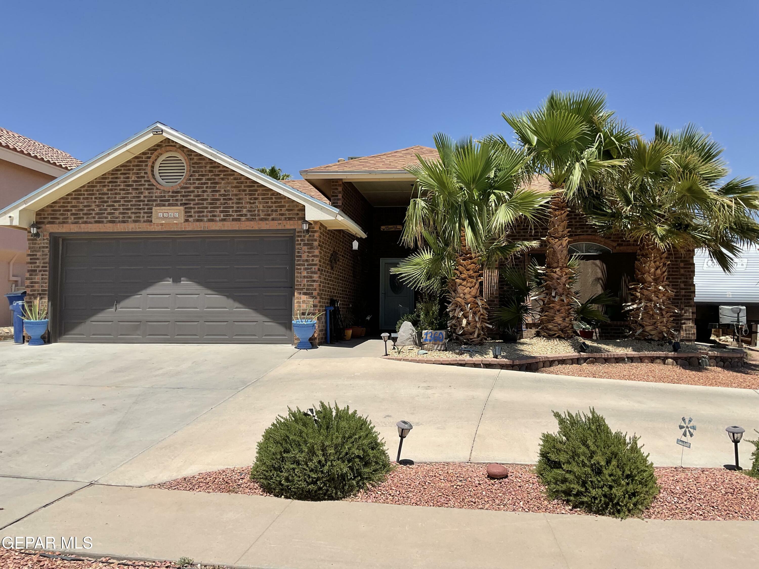 1360 Luz Carpio Way  El Paso TX 79936 photo