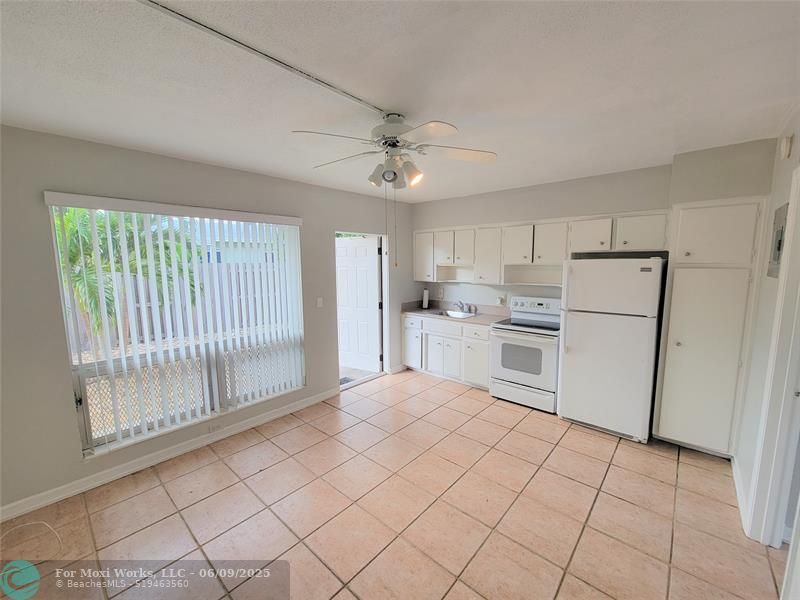 Property Photo:  3041 NE 20th Ter 3  FL 33306