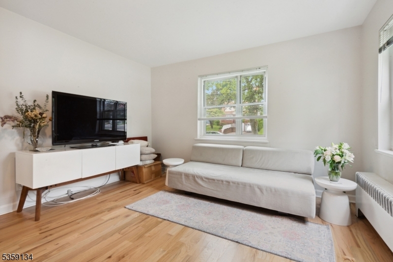 465 Maple Hill Dr 51  Hackensack City NJ 07601 photo