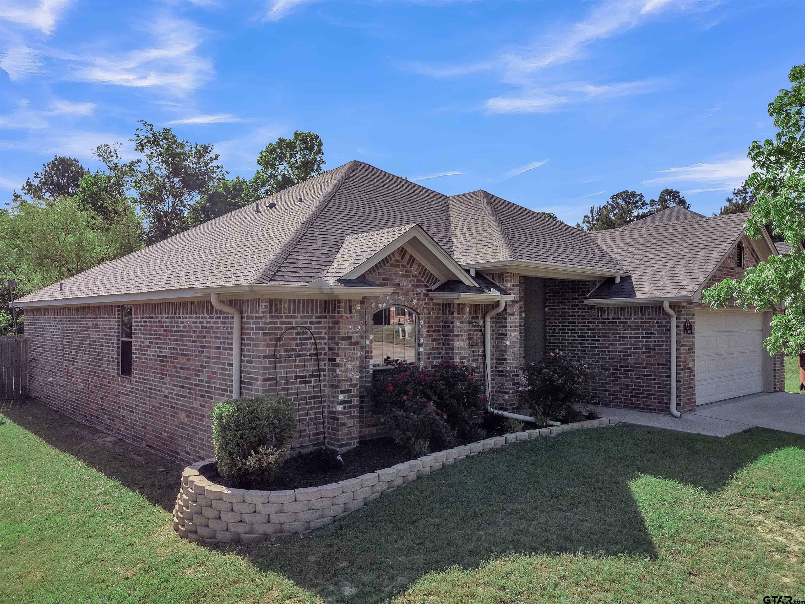 112 Labrador Ln  Hallsville TX 75650 photo