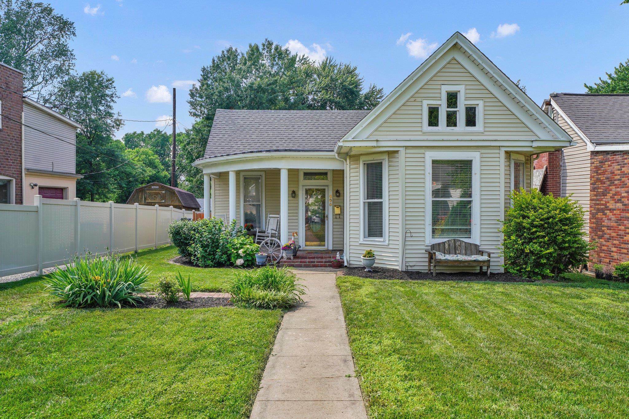 Property Photo: 305 S Elm Street KY 42420