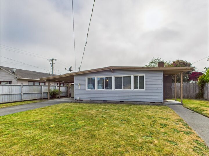 2724 Pine Street  Eureka CA 95501 photo