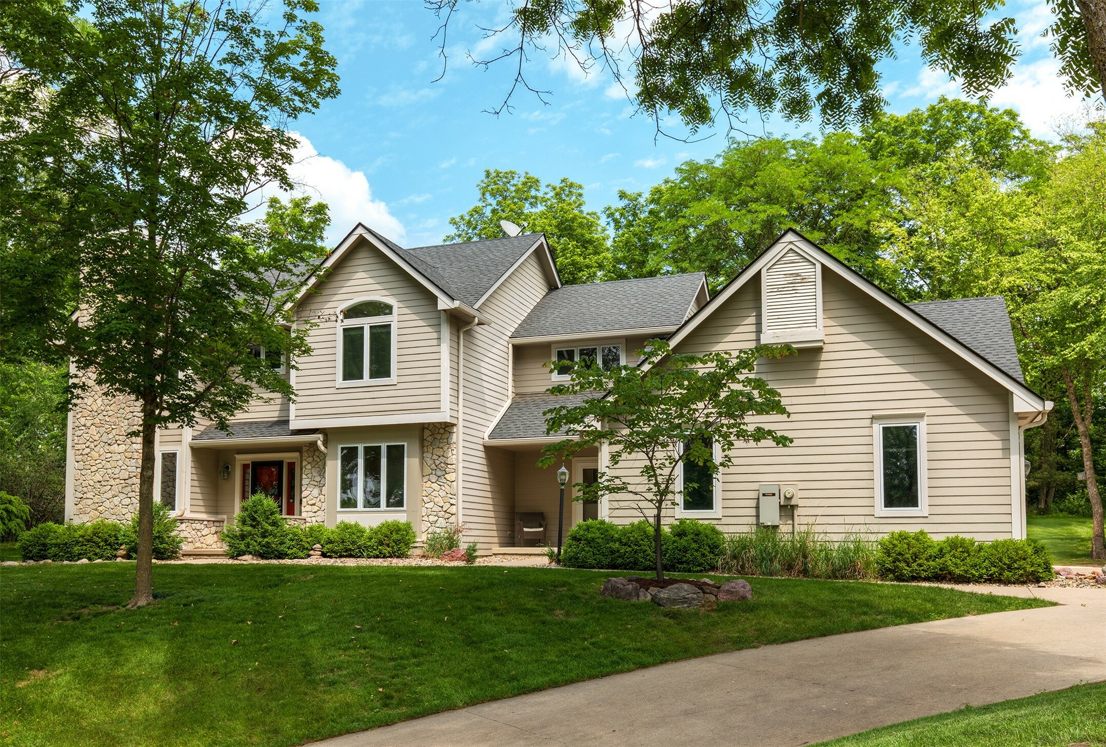 Property Photo:  34335 White Oak Lane  IA 50061 