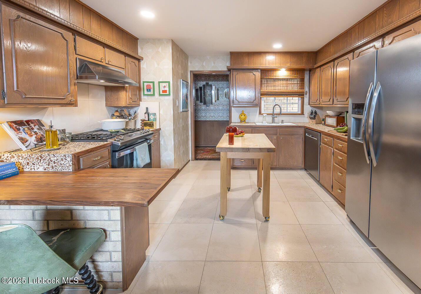 Property Photo: 4322 57th Street TX 79413
