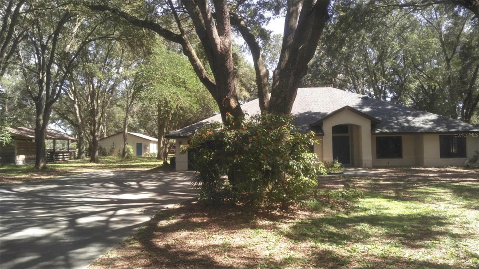 Property Photo:  3930 Griffin Avenue  FL 32159 
