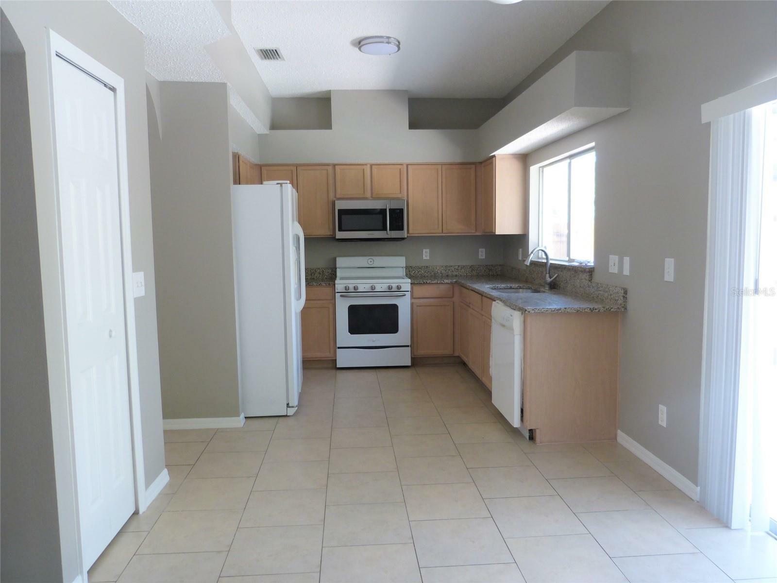 Property Photo: 13424 Prestwick Drive FL 33579