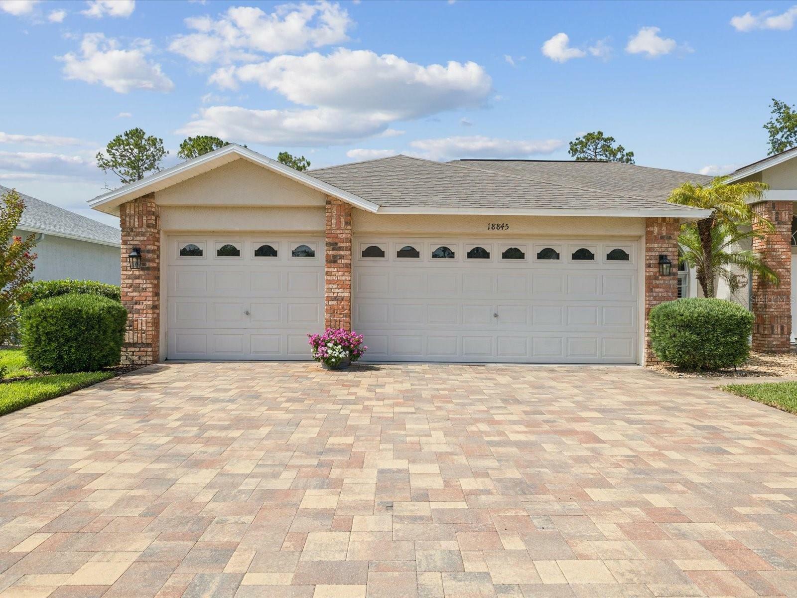 Property Photo: 18845 Fairway Green Drive FL 34667