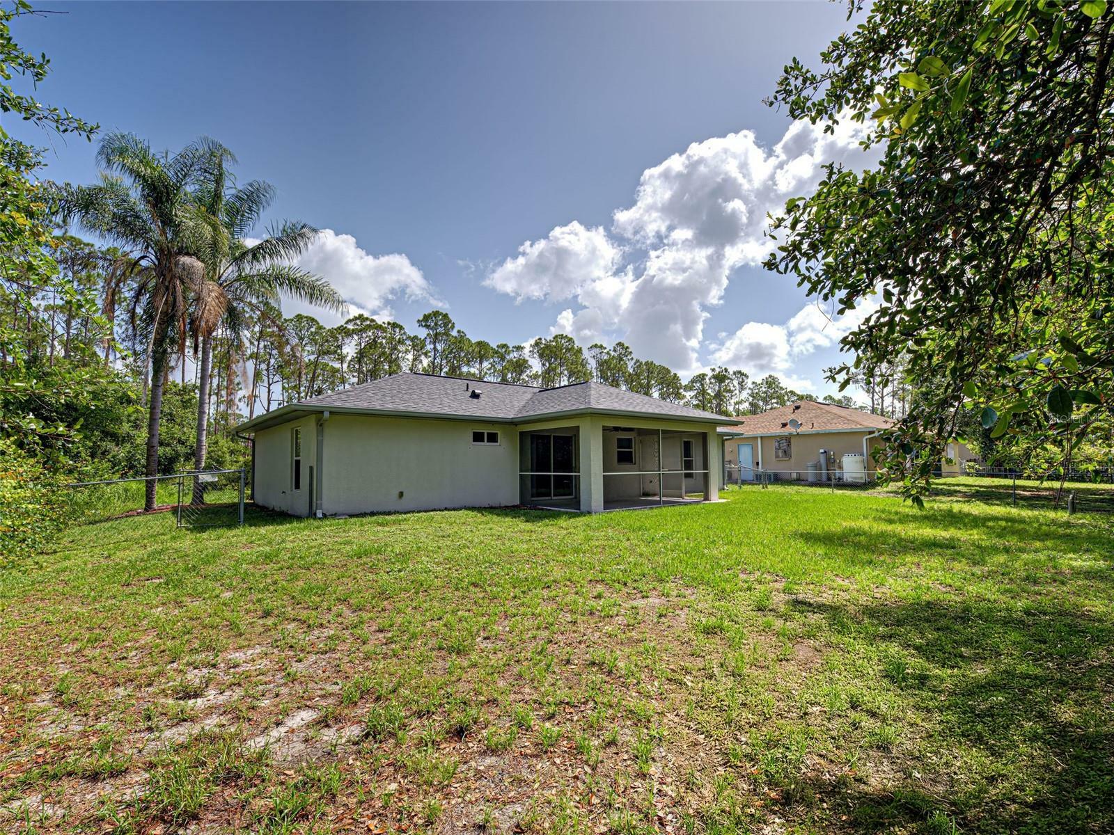 Property Photo: 4609 Jaslo Avenue FL 34286