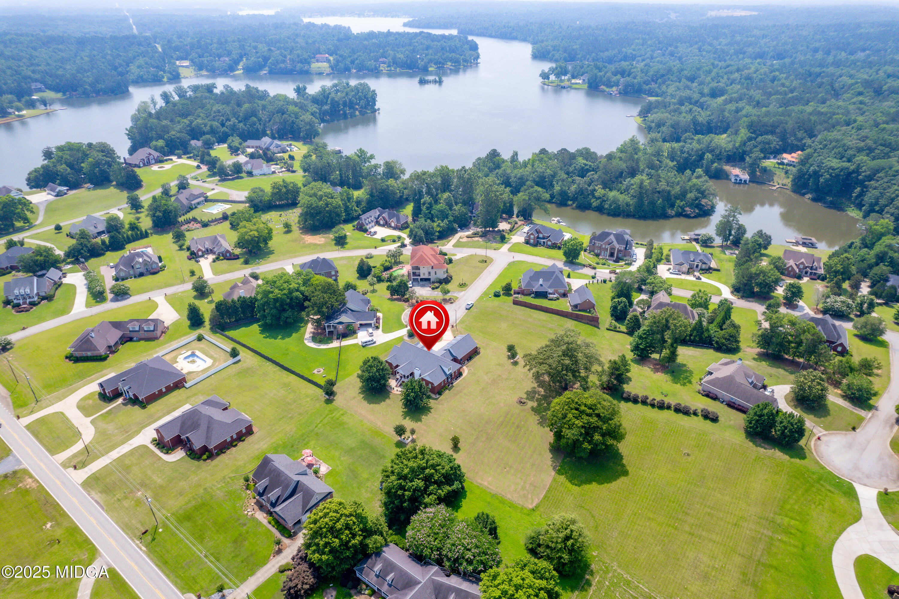 Property Photo: 207 Josiah Court GA 31220