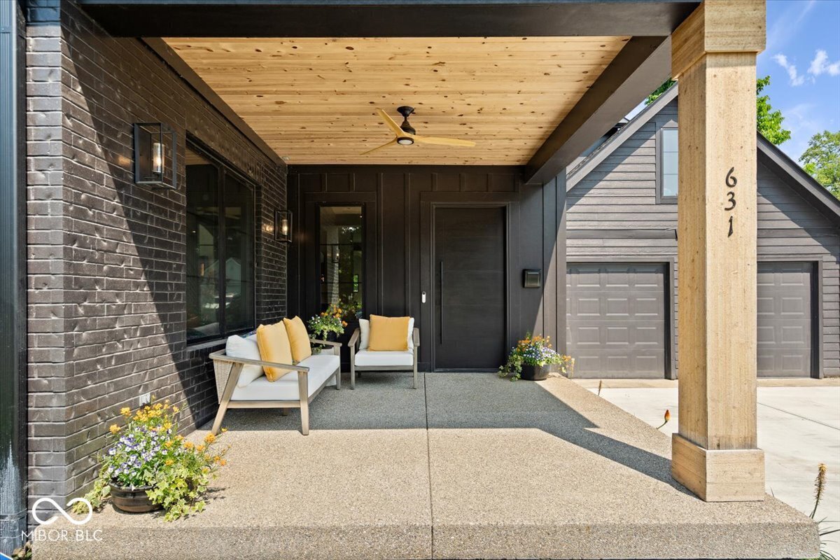 Property Photo: 631 1st Avenue NW IN 46032
