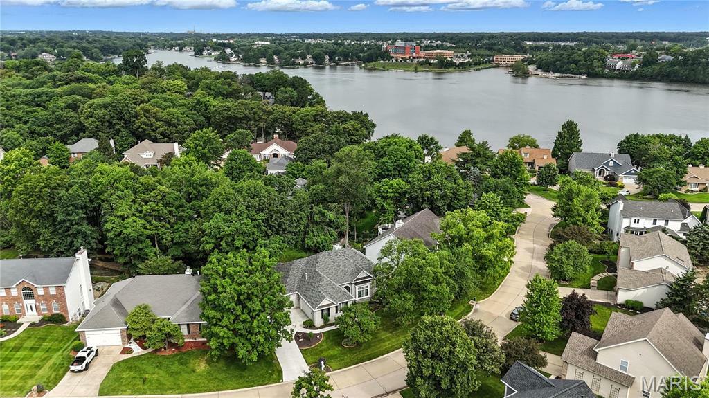 Property Photo: 17 Eagles Way Lane MO 63367